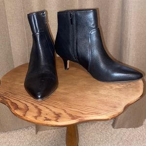 Clark black booties. Sz 8